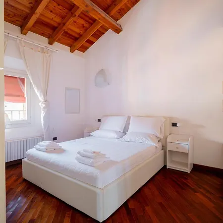 Homeby, Casa Indipendenza * 博洛尼亚