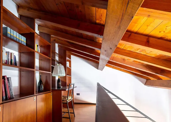 Homeby, Casa Indipendenza