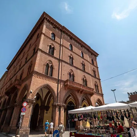 Homeby, Casa Indipendenza *