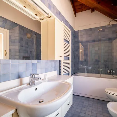 Homeby, Casa Indipendenza Διαμέρισμα *