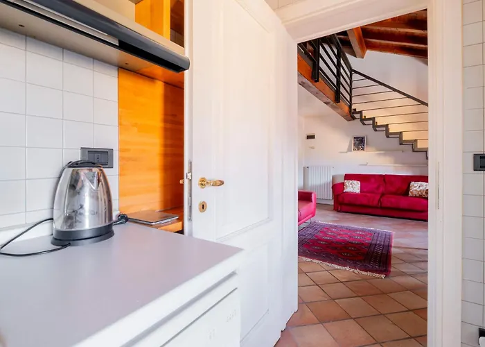 Homeby, Casa Indipendenza